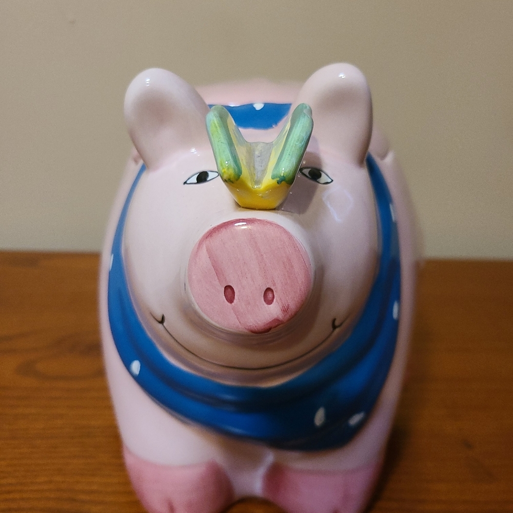 COCO  Dowley cookie jar Pig And Butterfly